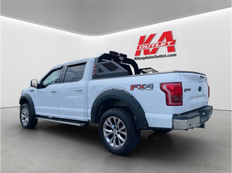 2015 Ford F150 SuperCrew Cab Lariat Pickup 4D 5 1/2 ft