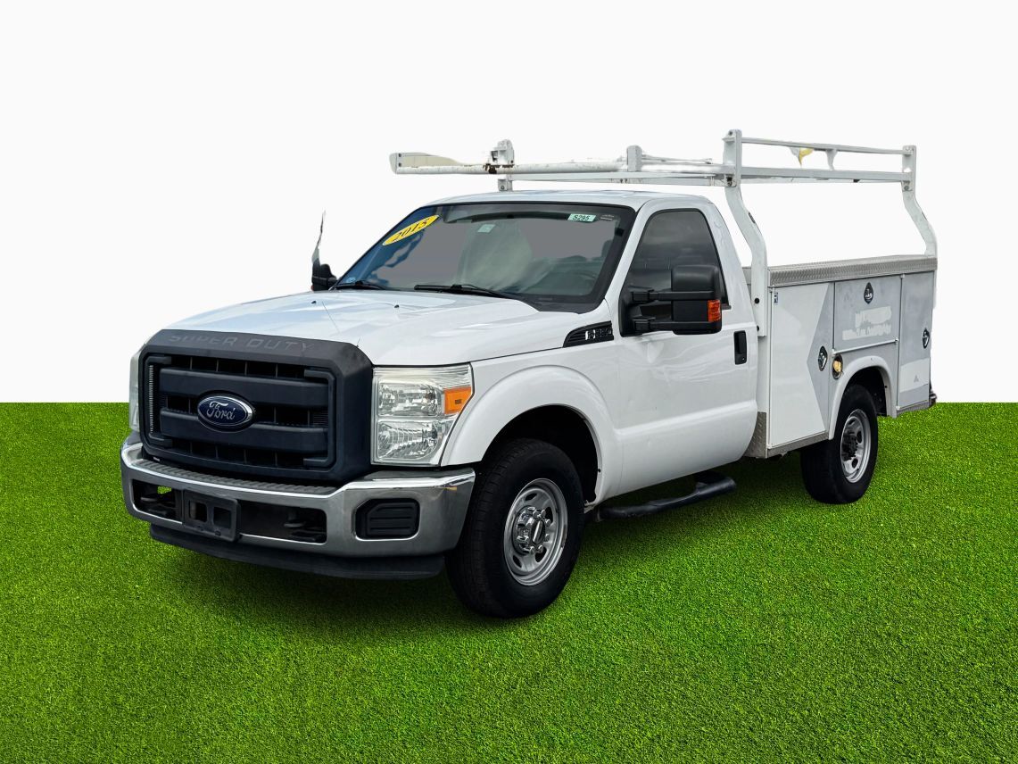 2015 Ford F250 Super Duty Regular Cab XL Pickup 2D 8 ft