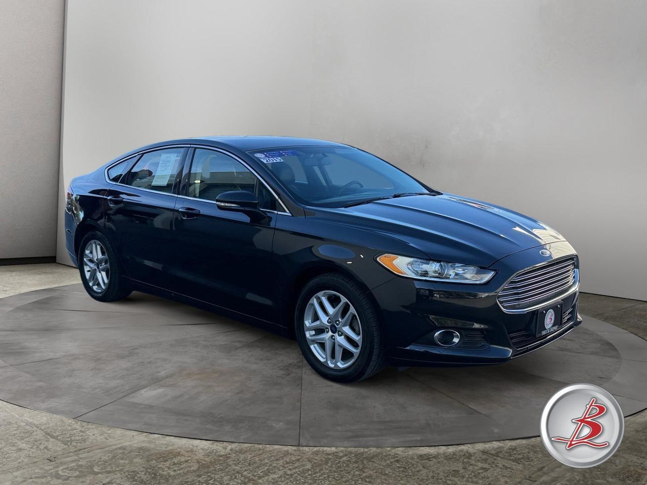 2015 Ford FUSION SE SEDAN 4D SE
