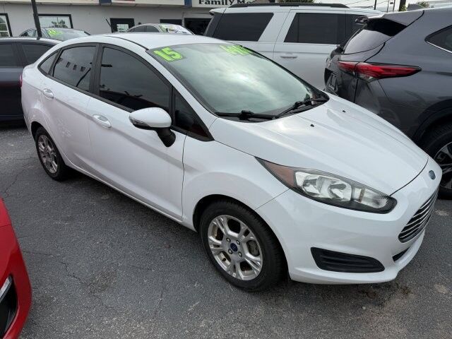 2015 Ford Fiesta SE