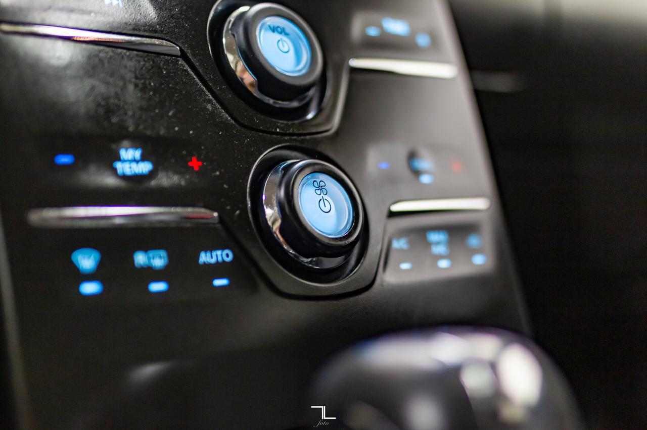 2015 Ford Flex AWD SEL Leather Roof Nav BCam Red Deer AB