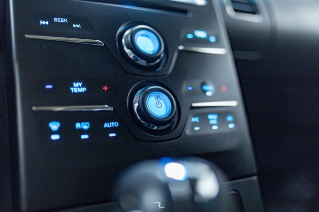 2015 Ford Flex AWD SEL Pseat 3rd Row Red Deer AB