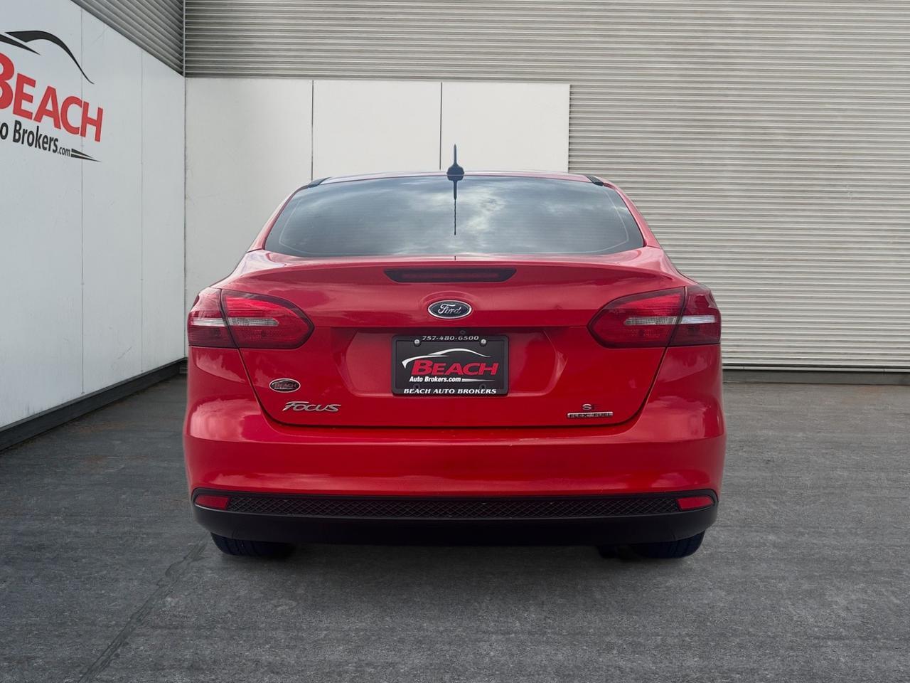 2015 Ford Focus SE, BLUETOOTH, BACKUP CAMERA, POWER MIRROS, TILT & TELESCOPING STEERING WHEEL, COME SEE THIS CAR TODAY!!! Norfolk VA