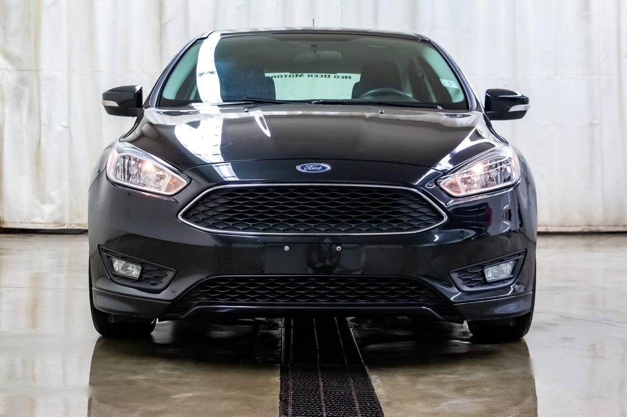 2015 Ford Focus SE Hatchback BCam Red Deer AB