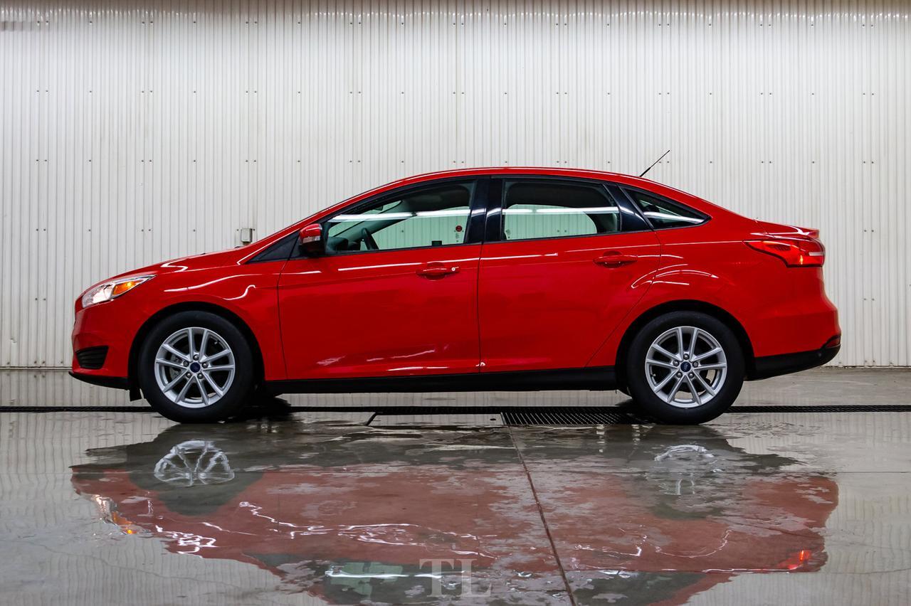 2015 Ford Focus SE Heated Seats BCam Red Deer AB