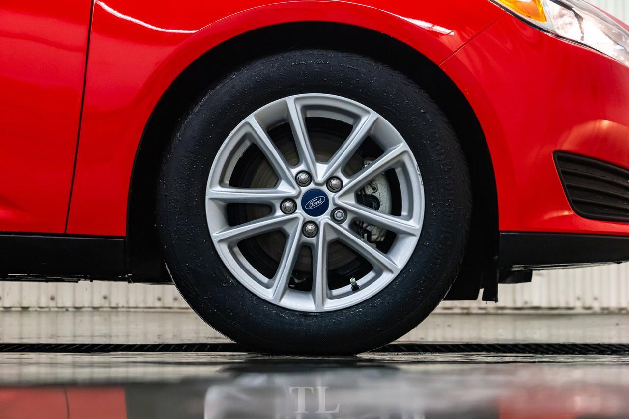 2015 Ford Focus SE Heated Seats BCam Red Deer AB