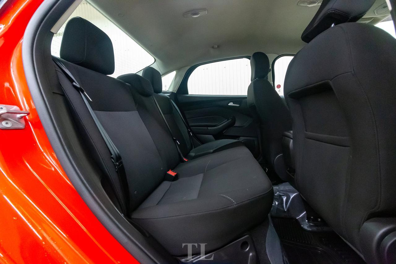 2015 Ford Focus SE Heated Seats BCam Red Deer AB