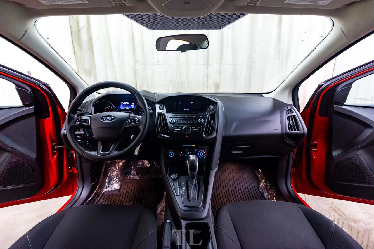 2015 Ford Focus SE Heated Seats BCam Red Deer AB
