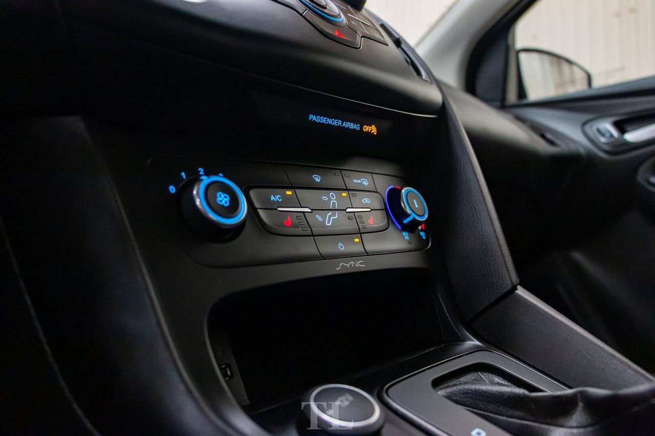 2015 Ford Focus SE Heated Seats BCam Red Deer AB