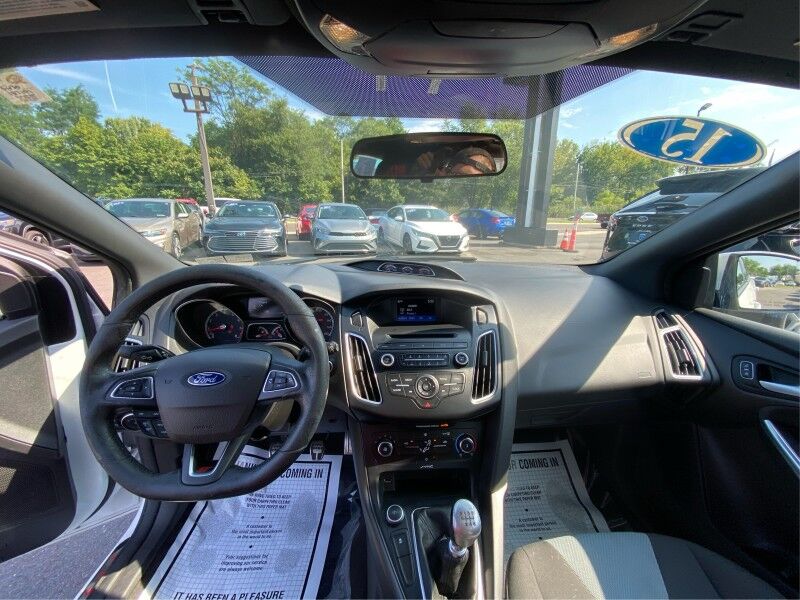 2015 Ford Focus ST Bristol  PA