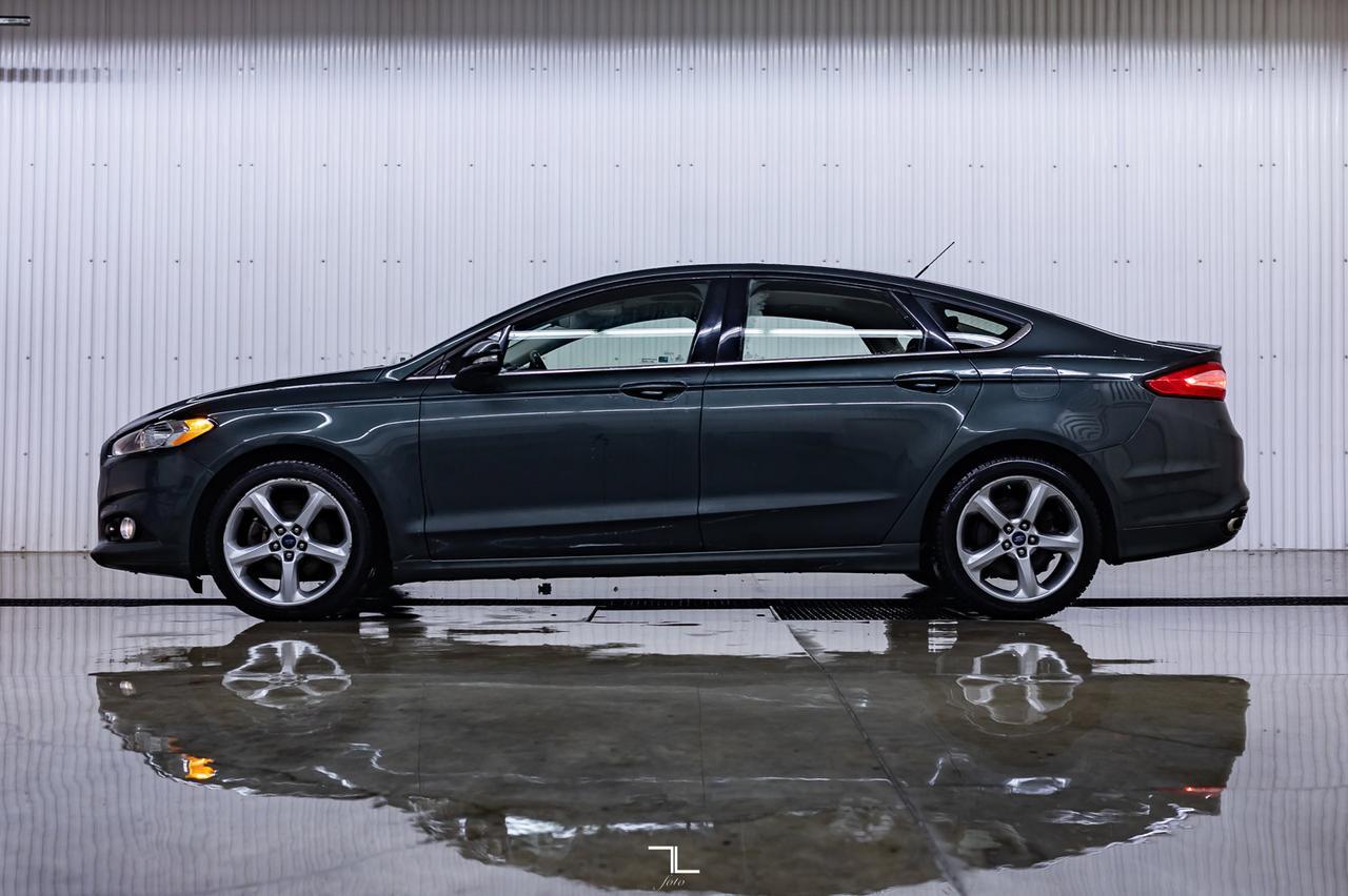 2015 Ford Fusion AWD SE Nav Roof BCam Red Deer AB