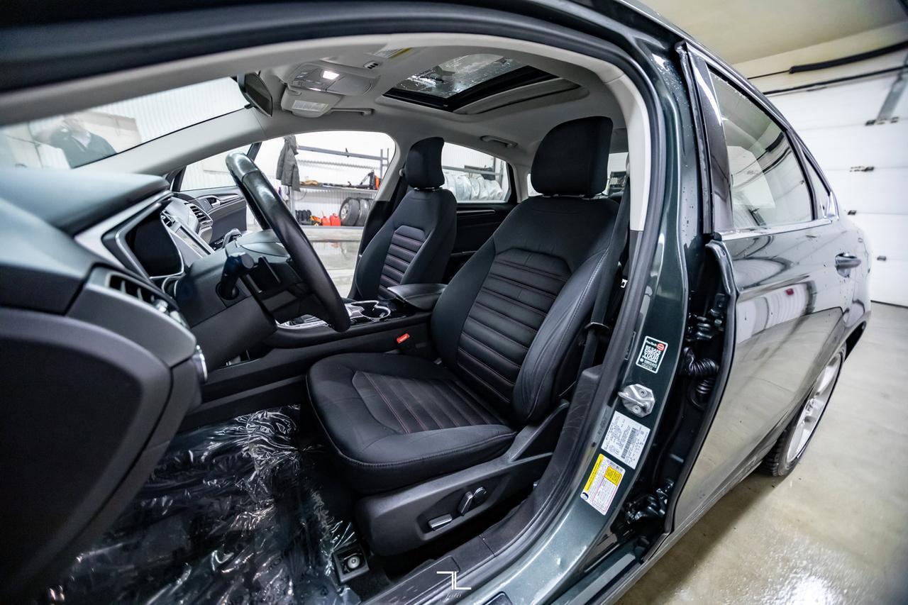 2015 Ford Fusion AWD SE Nav Roof BCam Red Deer AB