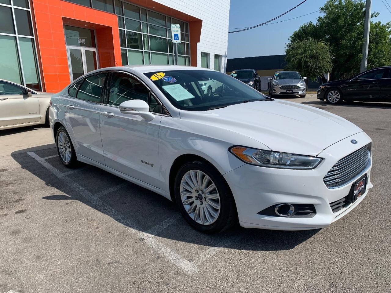 2015 Ford Fusion Hybrid SE Austin TX