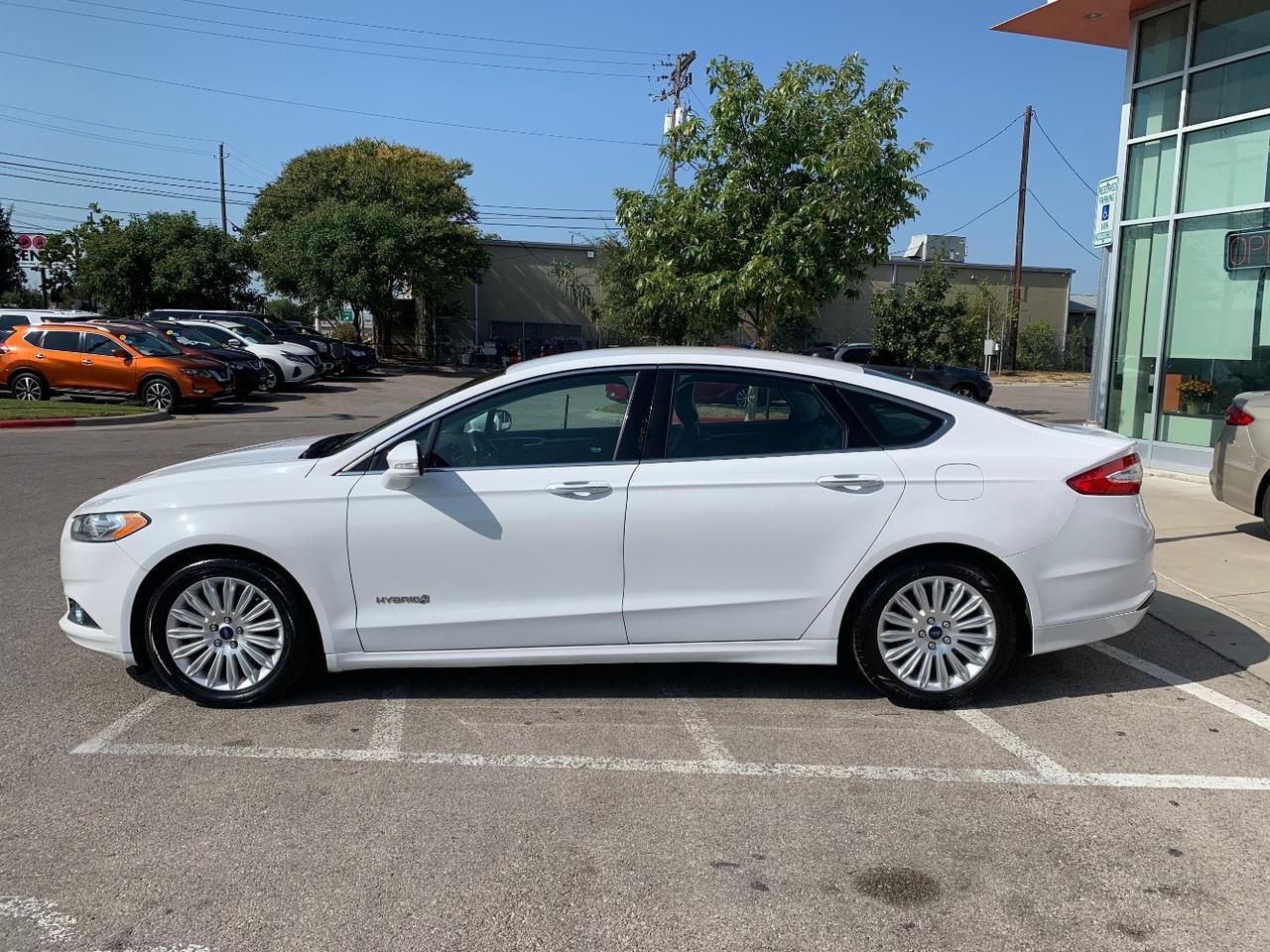 2015 Ford Fusion Hybrid SE Austin TX