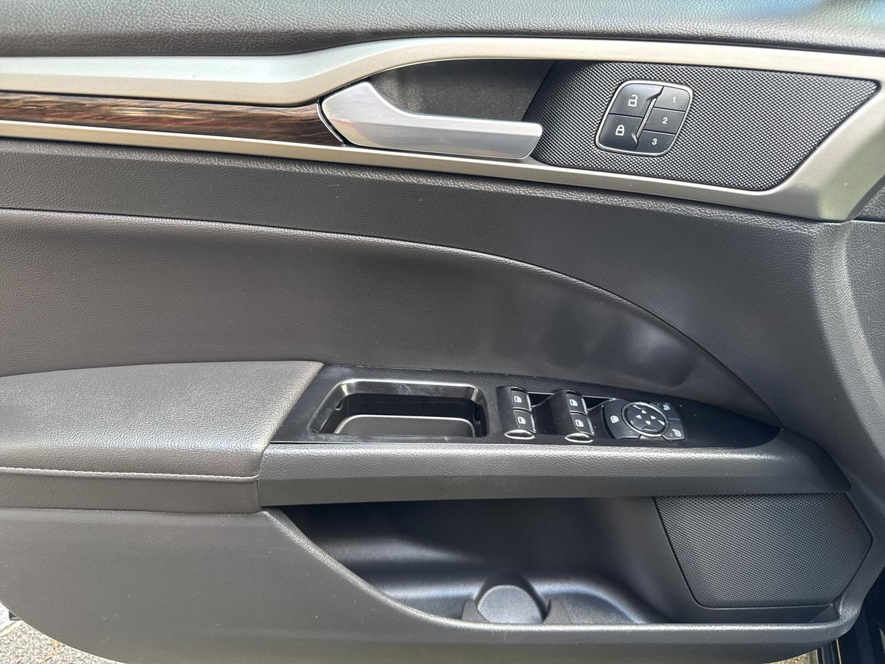 2015 Ford Fusion Hybrid SE Warrenton VA