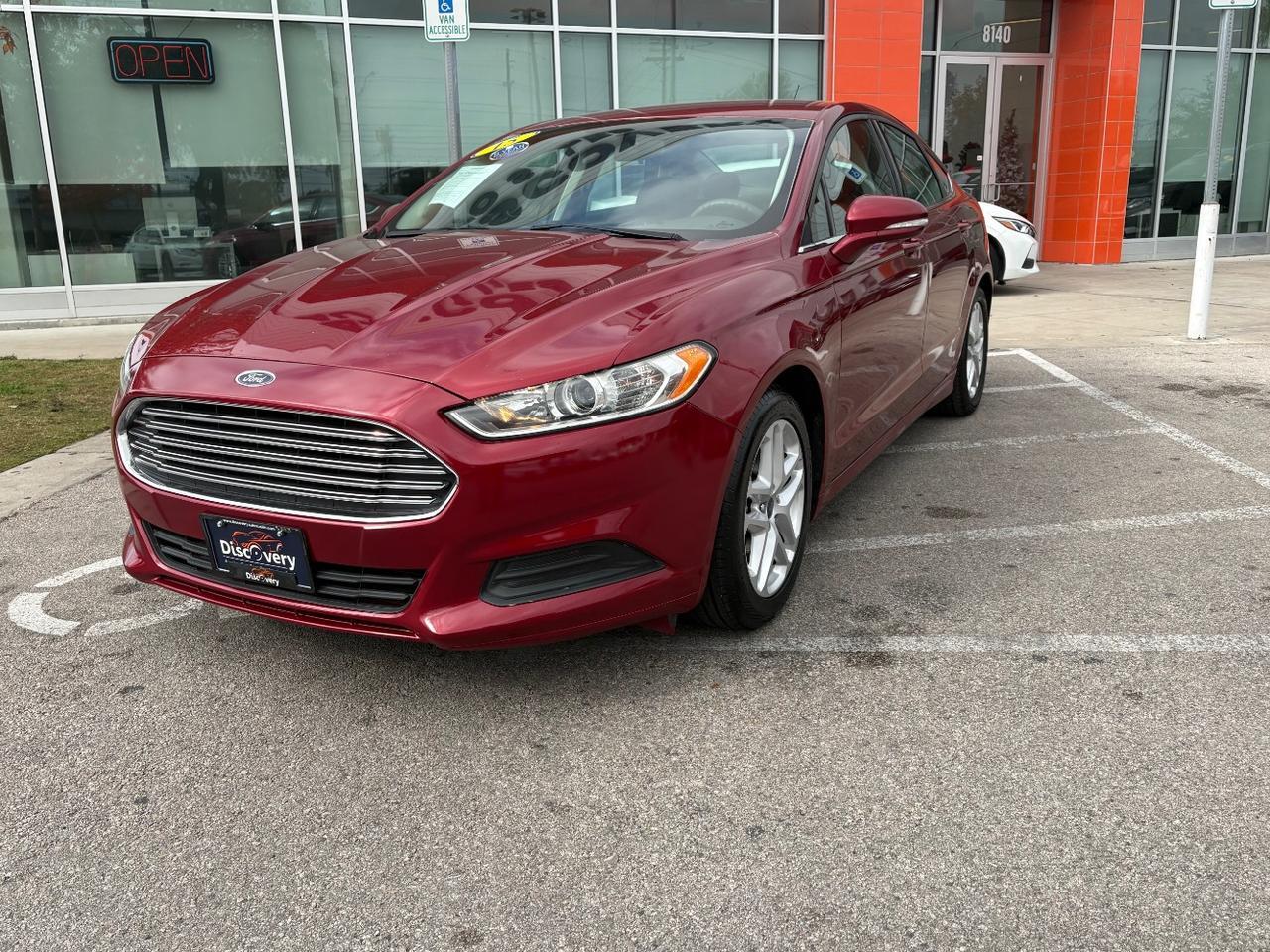 2015 Ford Fusion SE
