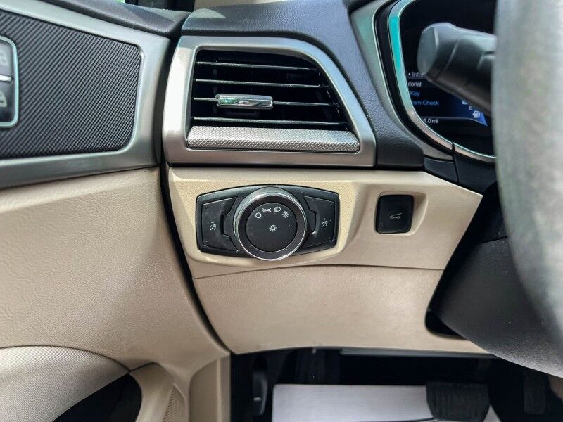 2015 Ford Fusion SE Hybrid Wilmington NC