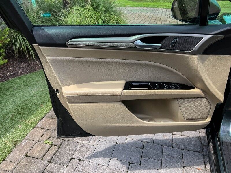 2015 Ford Fusion SE Hybrid Wilmington NC