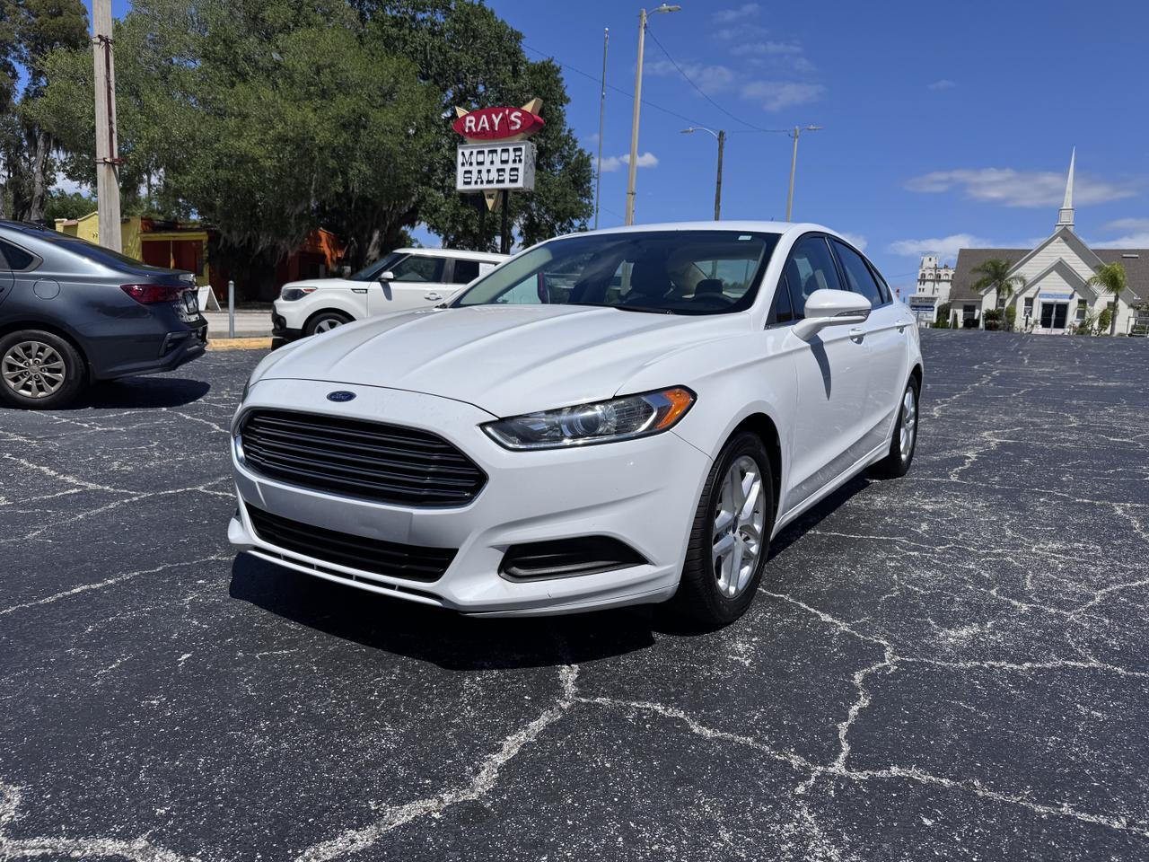 2015 Ford Fusion SE