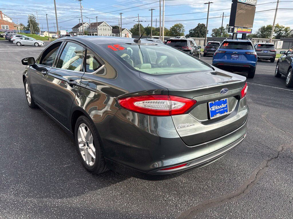 2015 Ford Fusion SE