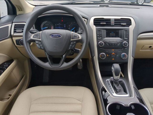 2015 Ford Fusion SE Appleton WI