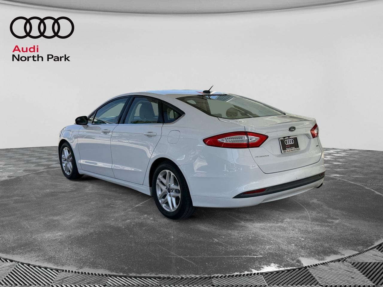 2015 Ford Fusion SE