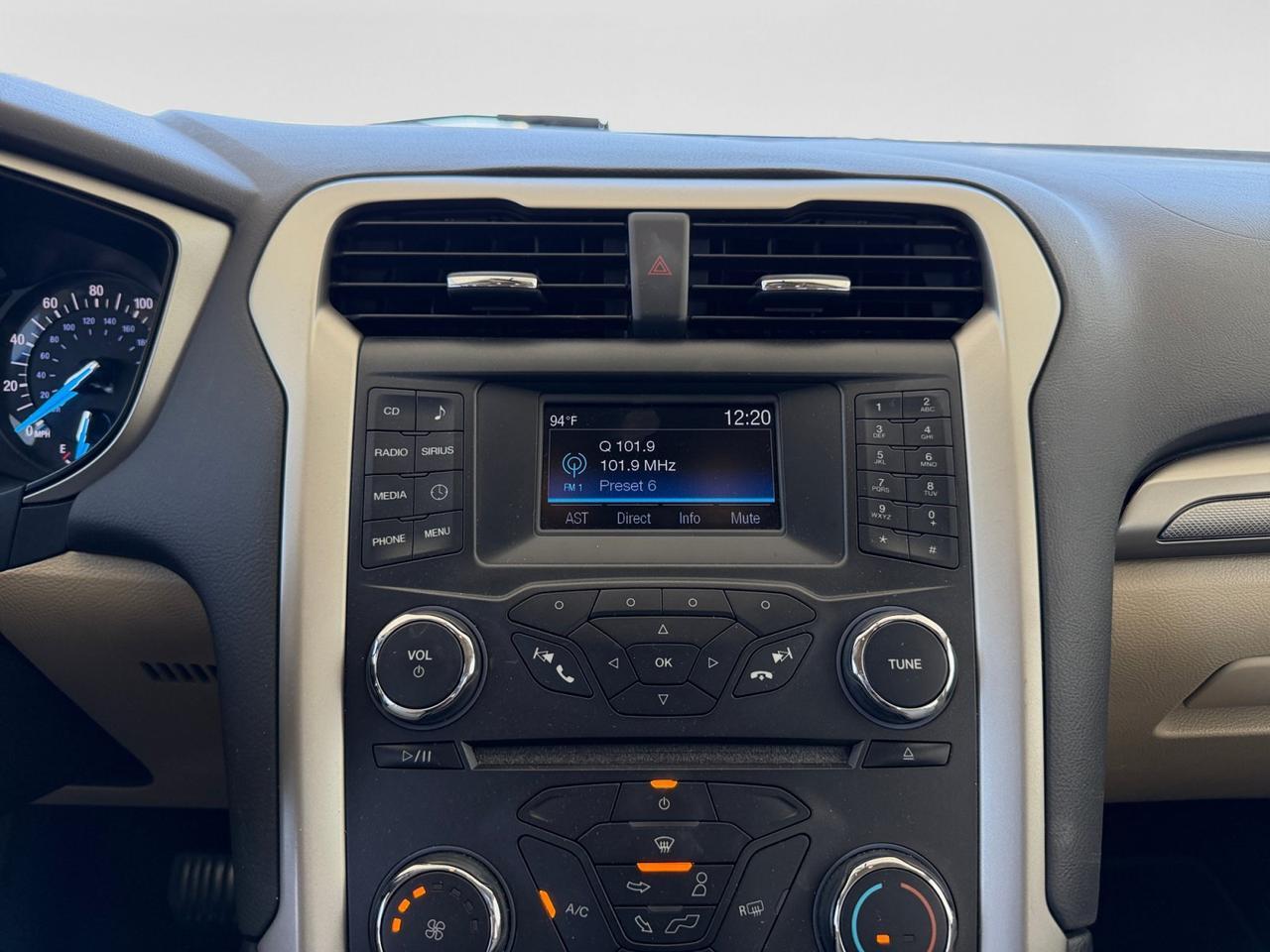 2015 Ford Fusion SE  Selma TX