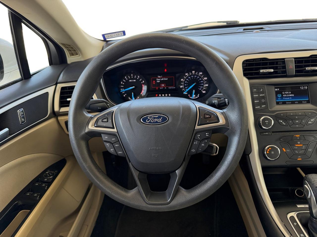 2015 Ford Fusion SE  Selma TX