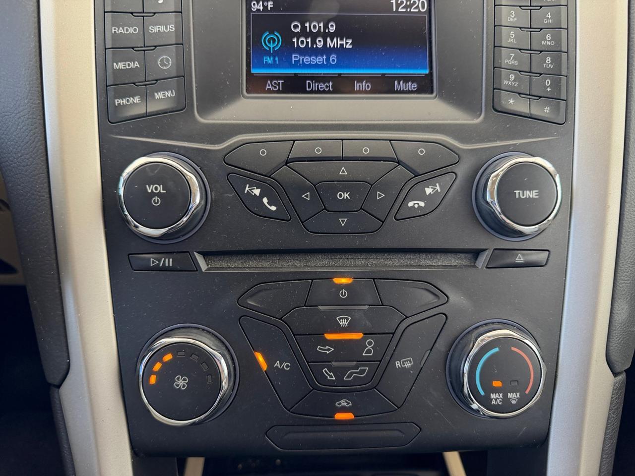 2015 Ford Fusion SE  Selma TX