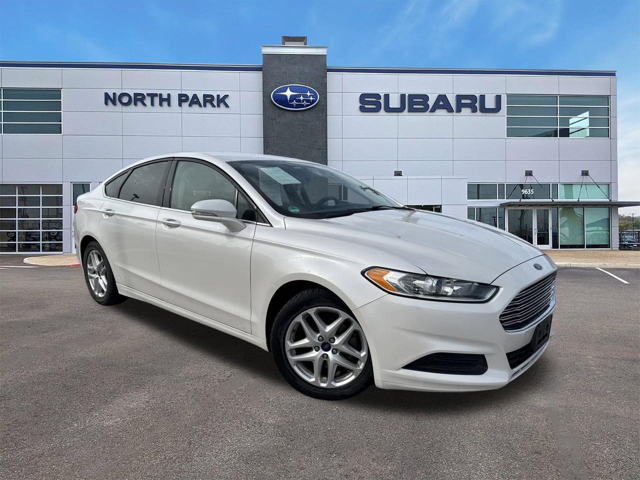 2015 Ford Fusion SE