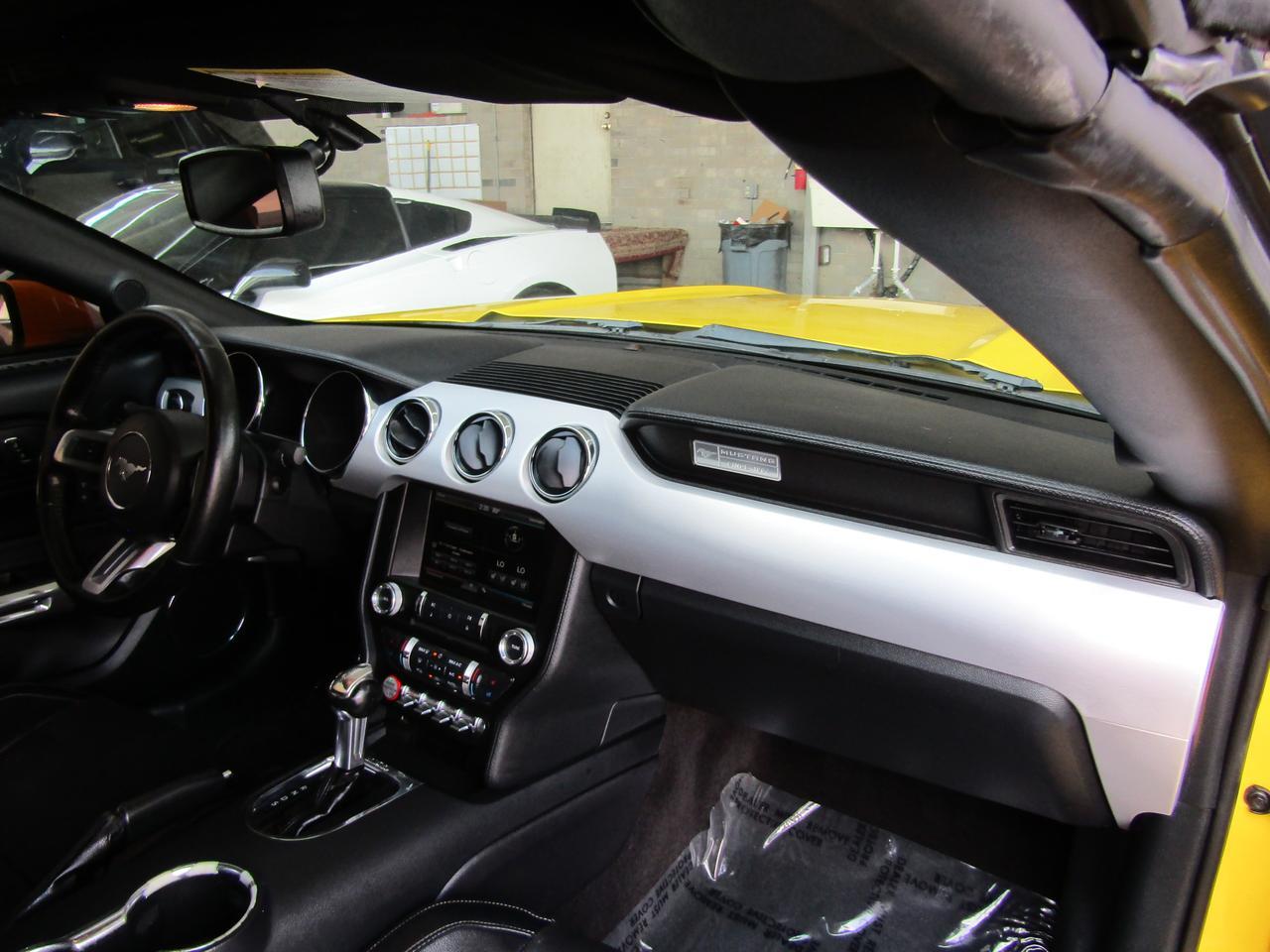2015 Ford Mustang 2dr Conv EcoBoost Premium Grand Prairie TX