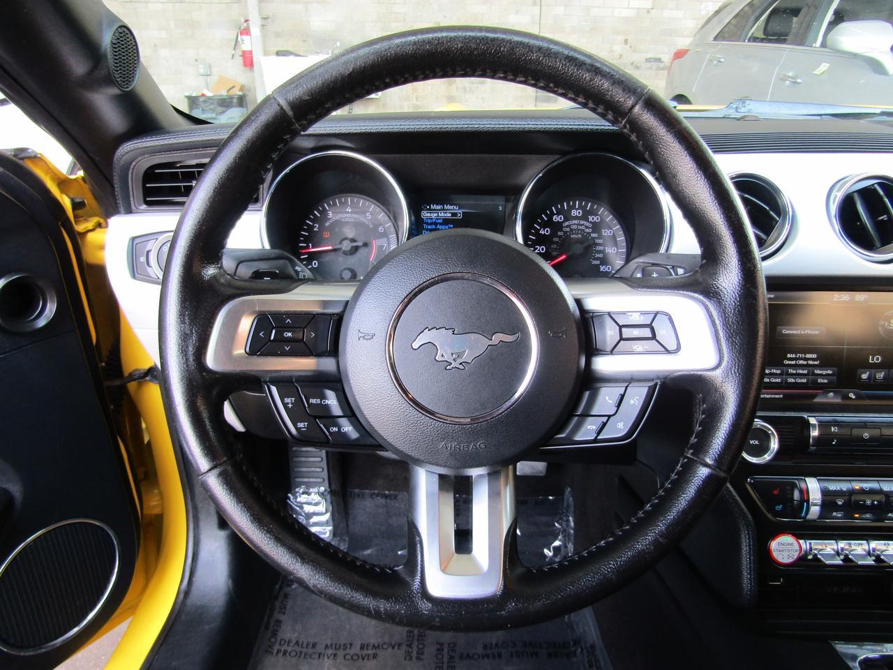 2015 Ford Mustang 2dr Conv EcoBoost Premium Grand Prairie TX