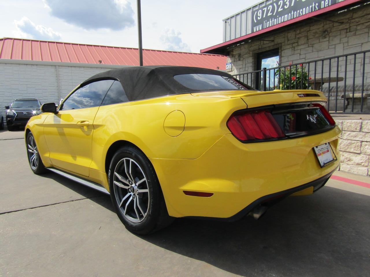 2015 Ford Mustang 2dr Conv EcoBoost Premium Grand Prairie TX