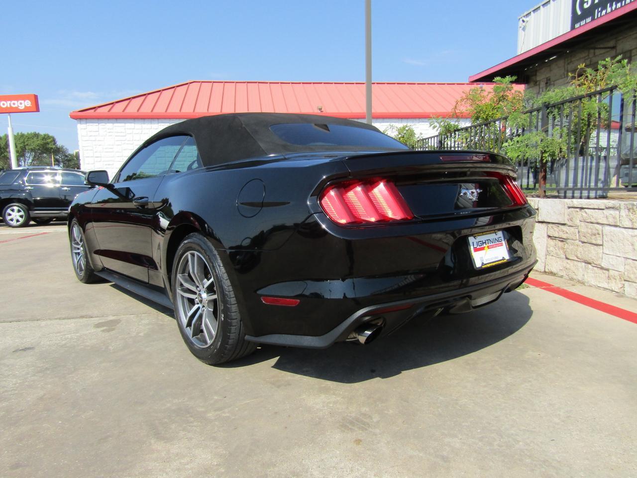 2015 Ford Mustang 2dr Conv EcoBoost Premium Grand Prairie TX