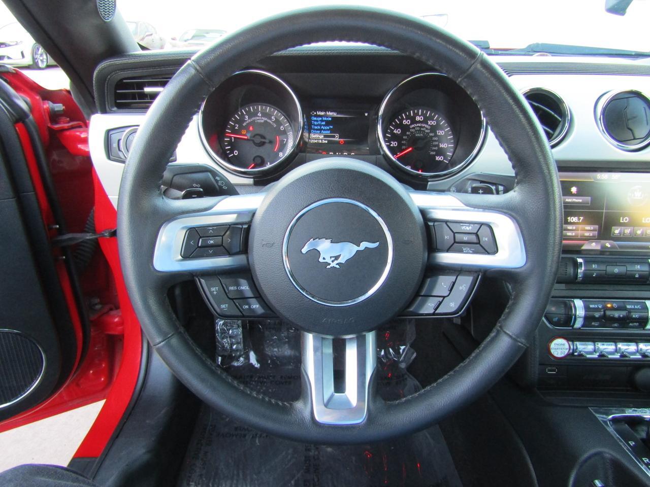 2015 Ford Mustang 2dr Fastback EcoBoost Grand Prairie TX