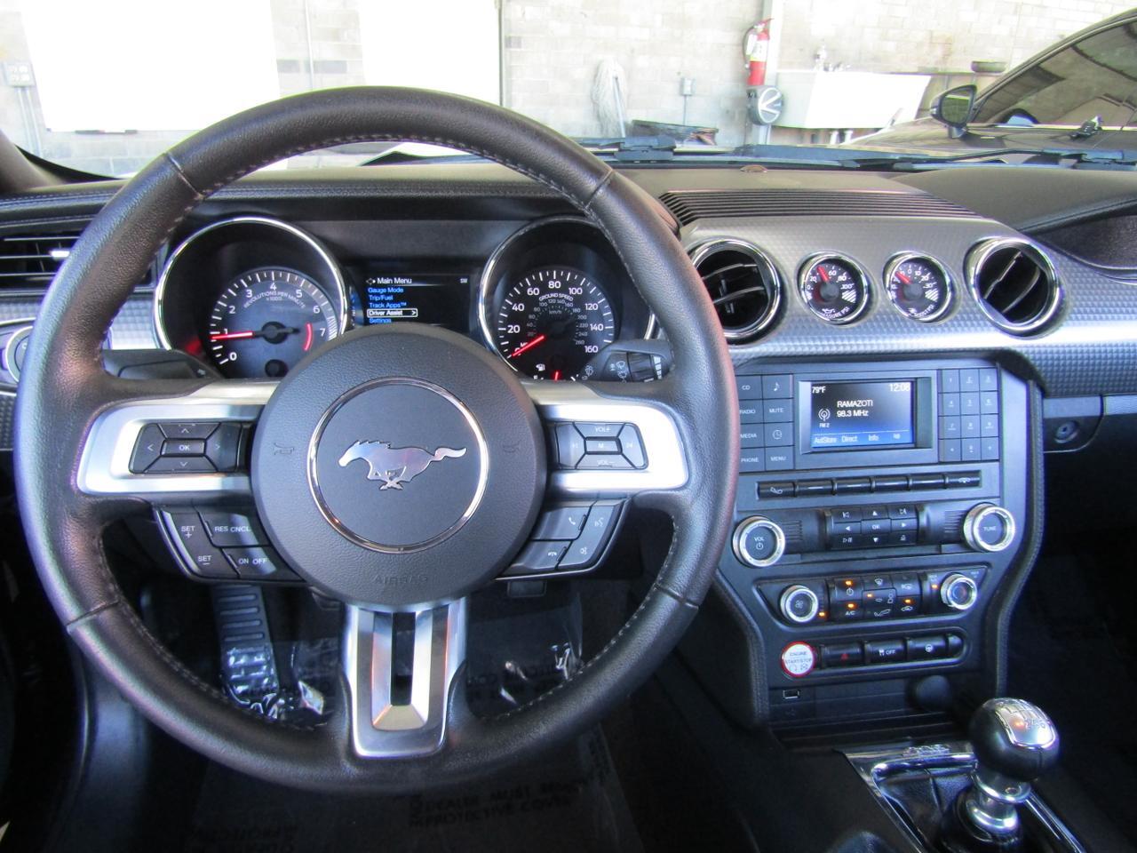 2015 Ford Mustang 2dr Fastback EcoBoost Grand Prairie TX