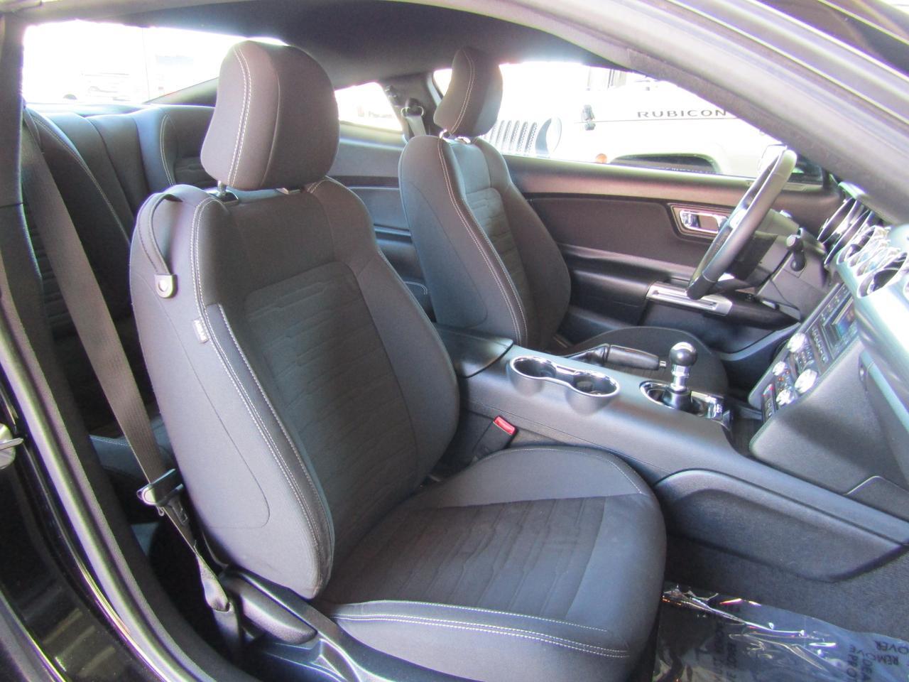 2015 Ford Mustang 2dr Fastback EcoBoost Grand Prairie TX