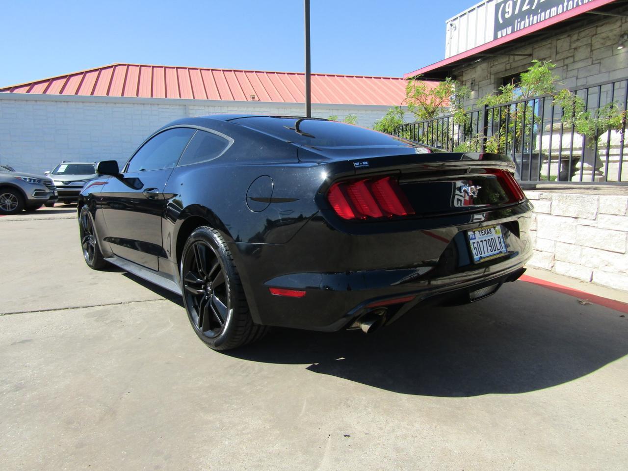 2015 Ford Mustang 2dr Fastback EcoBoost Grand Prairie TX