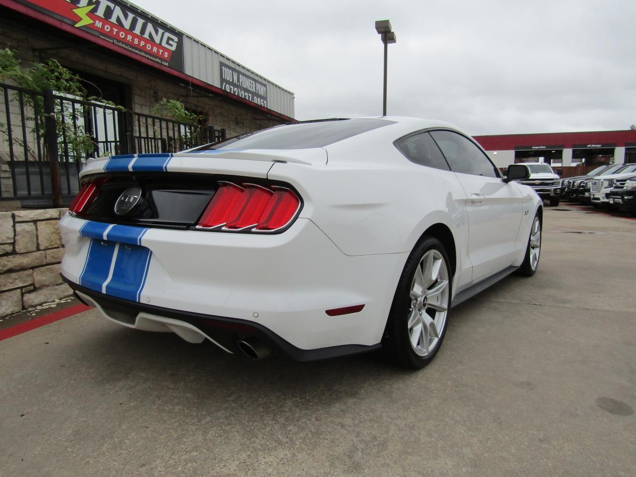 2015 Ford Mustang 2dr Fastback GT Premium Grand Prairie TX