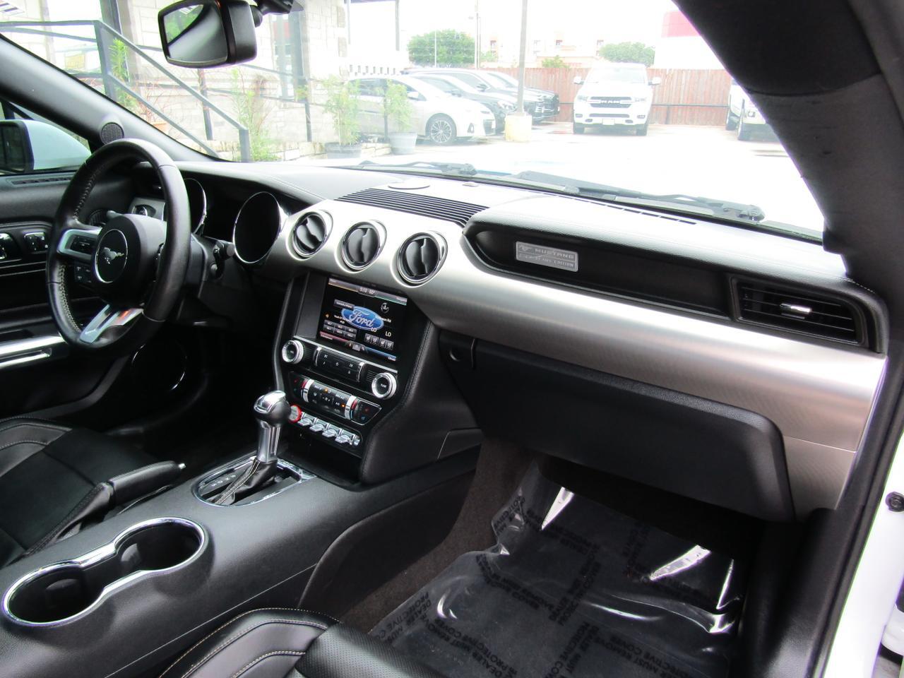 2015 Ford Mustang 2dr Fastback GT Premium Grand Prairie TX