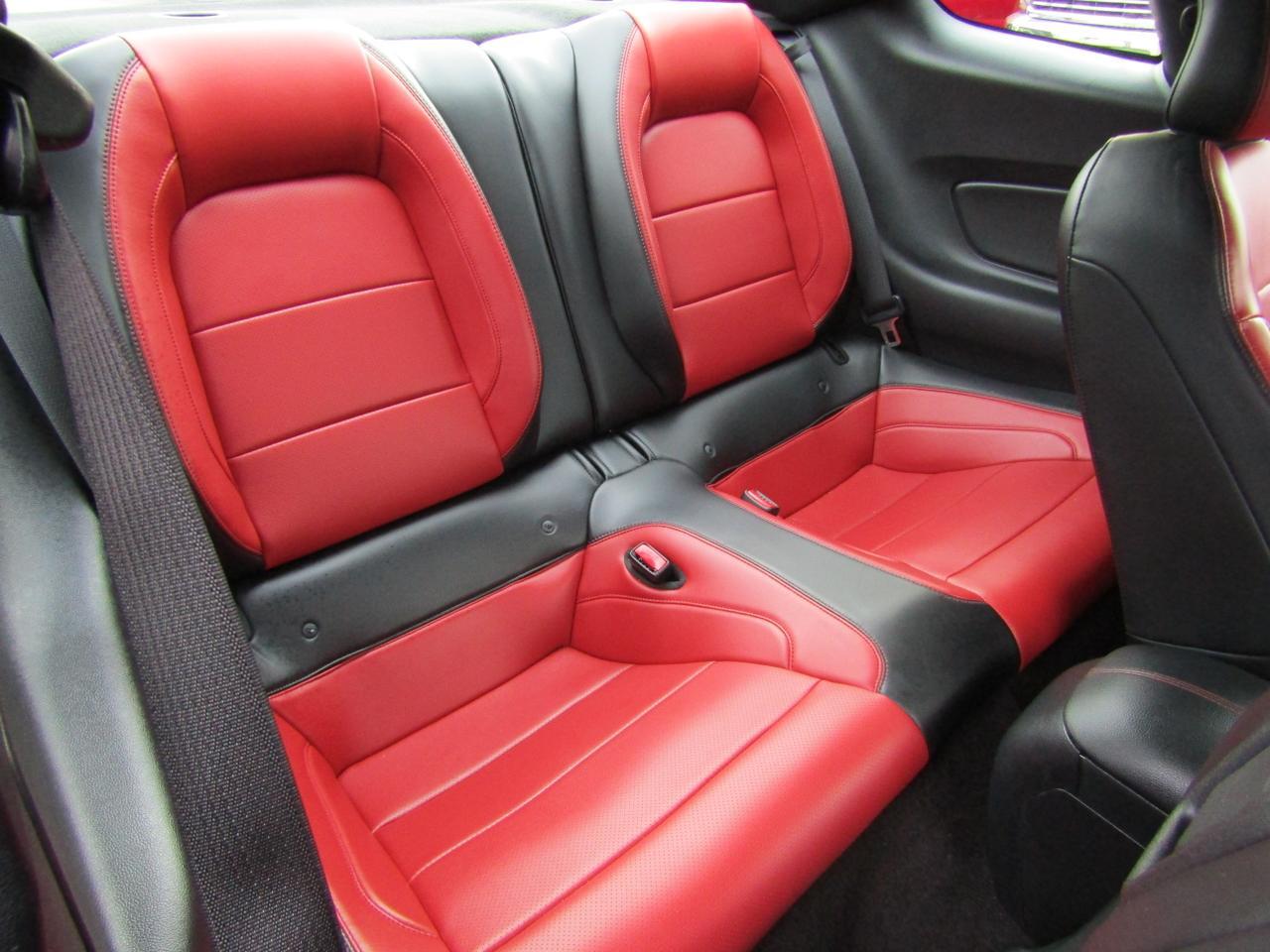 2015 Ford Mustang 2dr Fastback GT Premium Grand Prairie TX