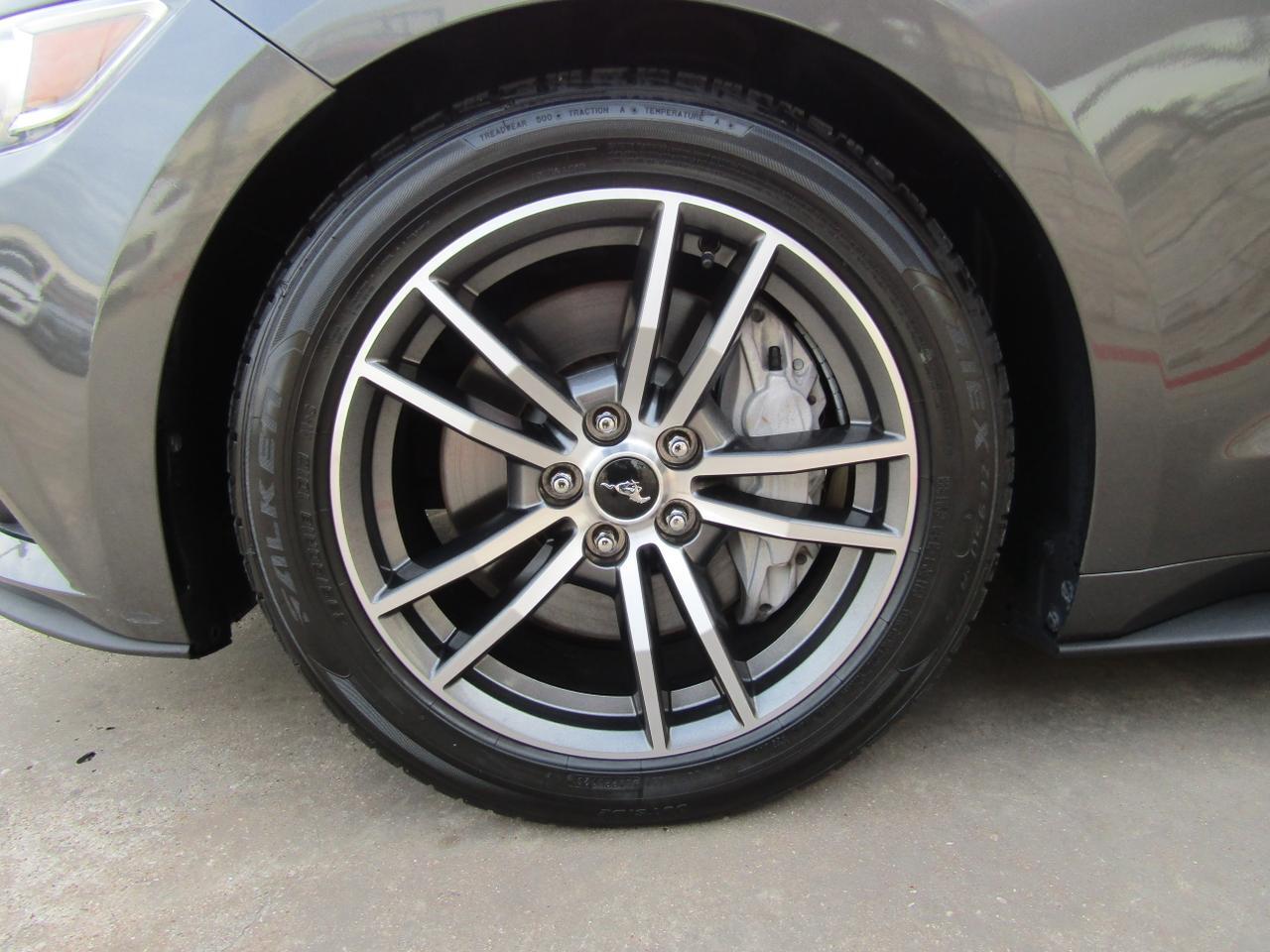 2015 Ford Mustang 2dr Fastback GT Premium Grand Prairie TX