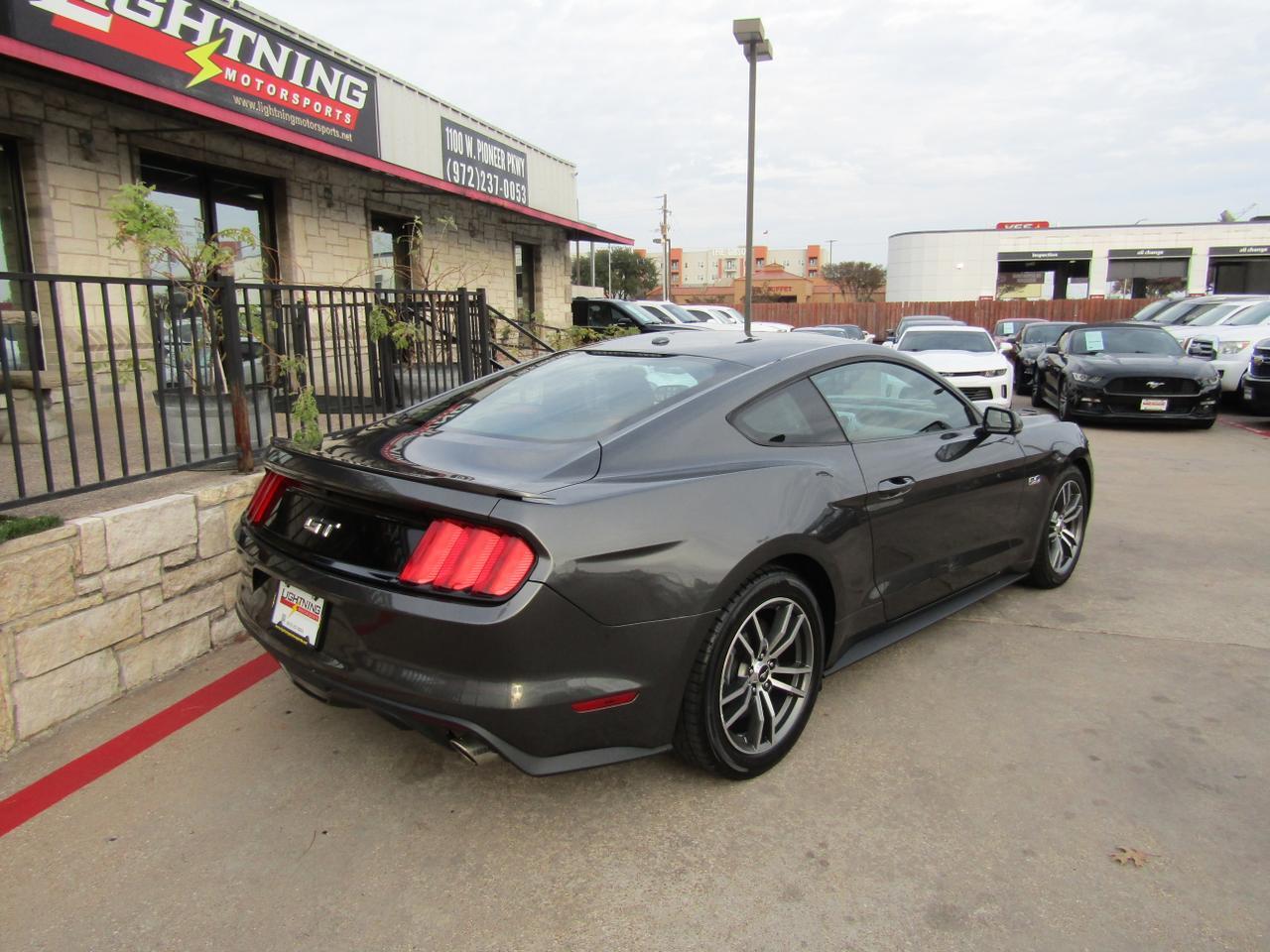 2015 Ford Mustang 2dr Fastback GT Premium Grand Prairie TX