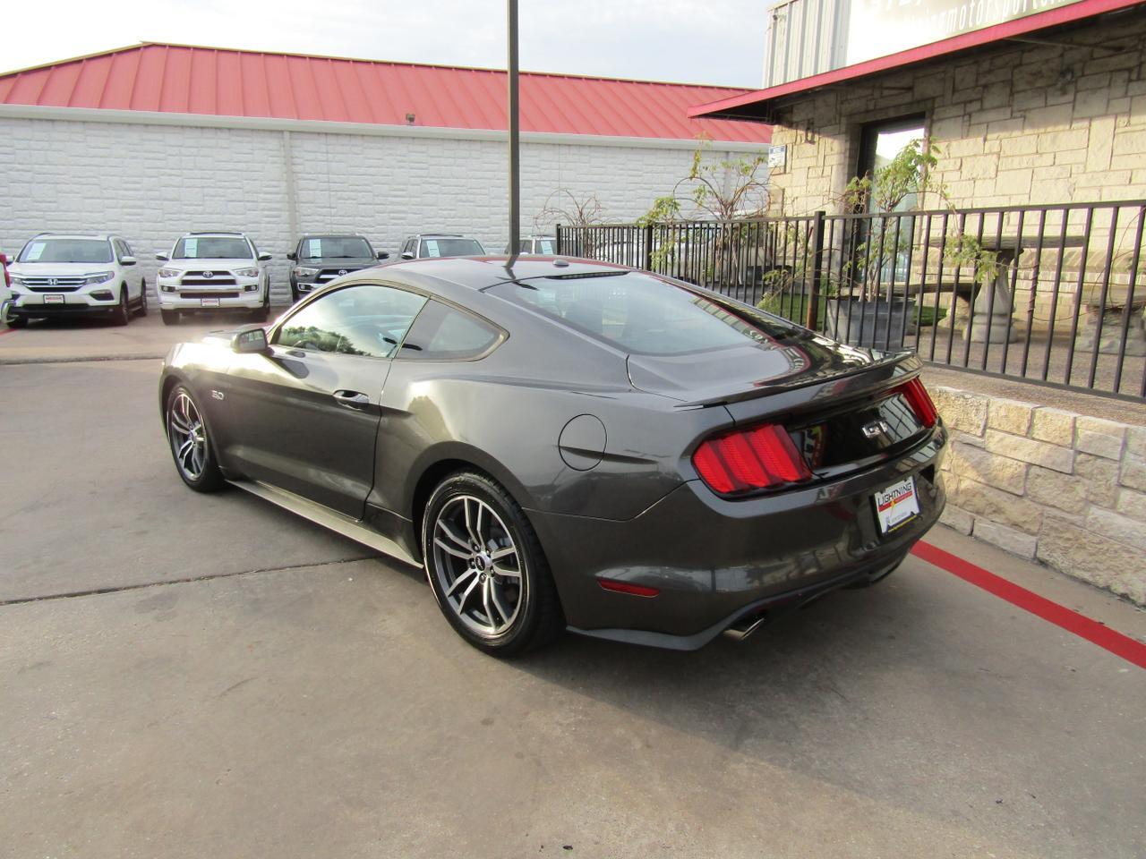 2015 Ford Mustang 2dr Fastback GT Premium Grand Prairie TX