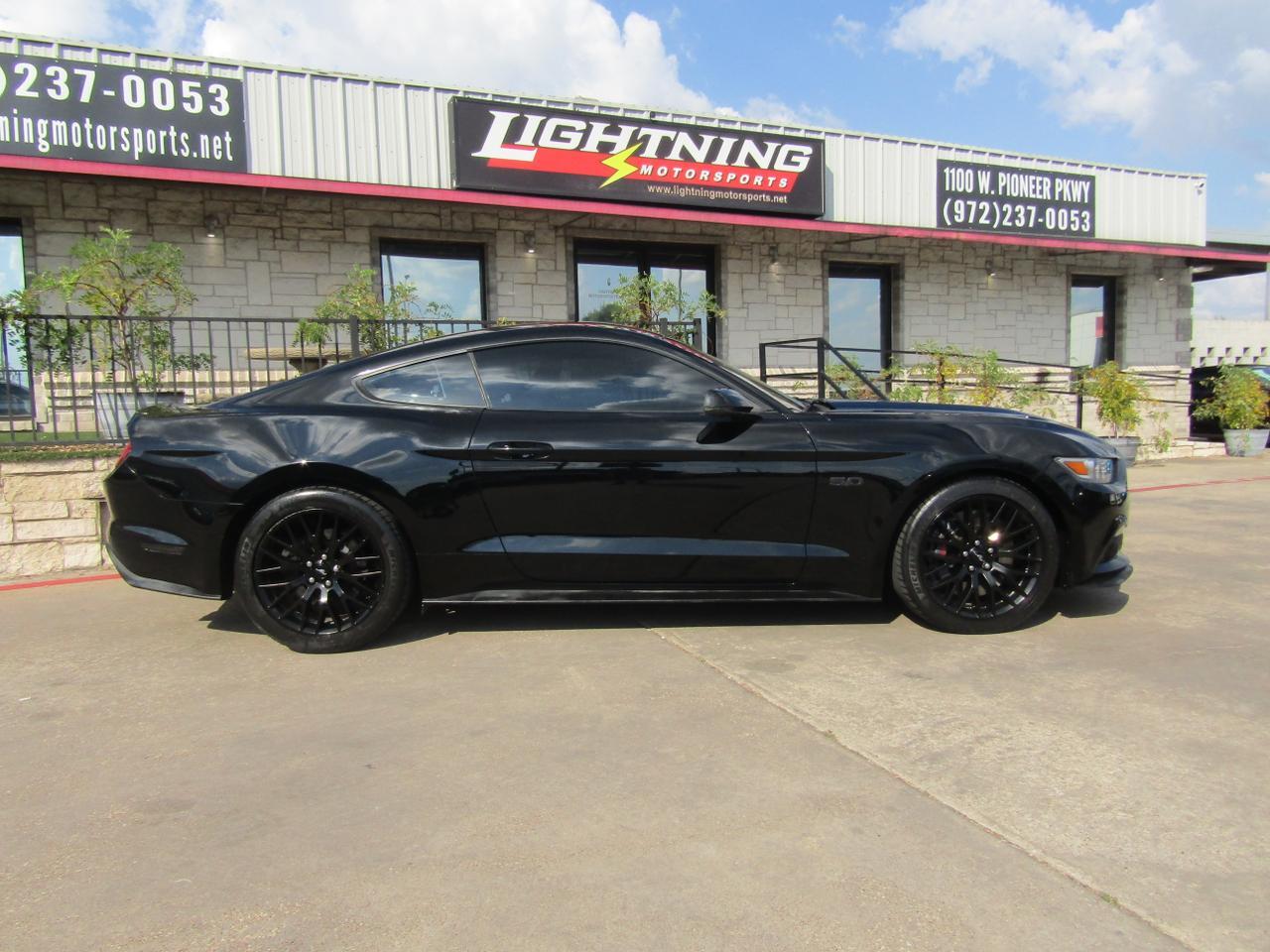 2015 Ford Mustang GT Premium photo 4