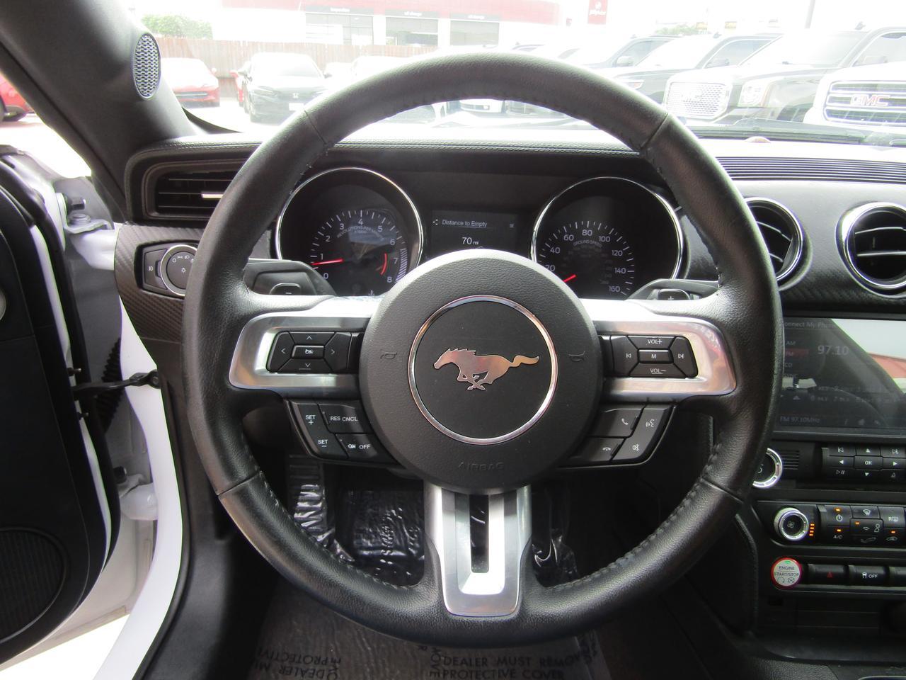 2015 Ford Mustang 2dr Fastback V6 Grand Prairie TX