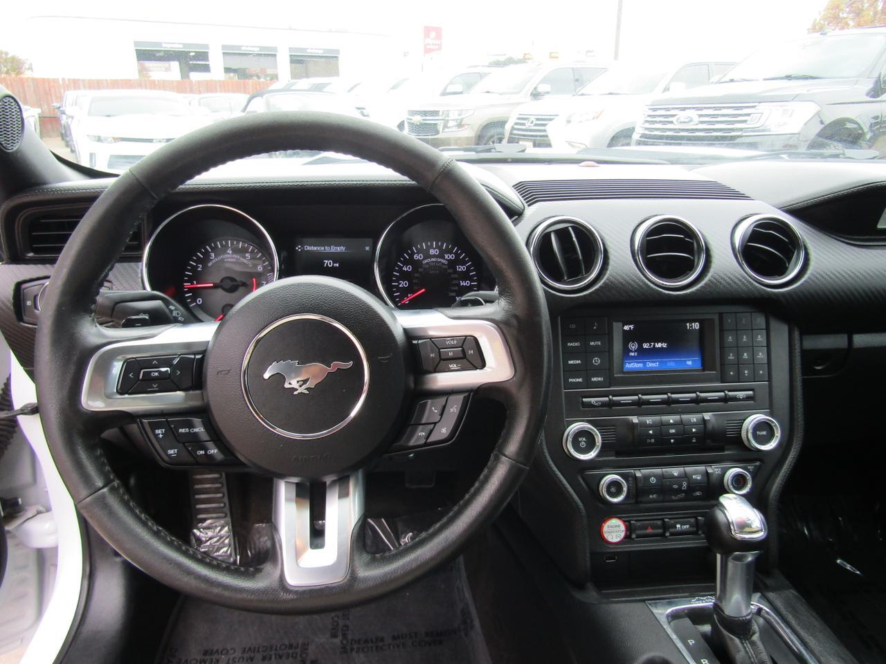 2015 Ford Mustang 2dr Fastback V6 Grand Prairie TX