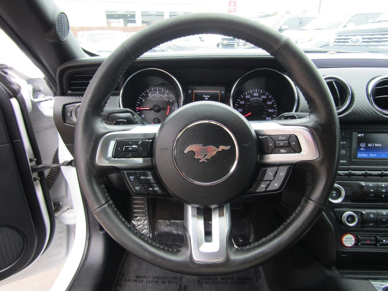 2015 Ford Mustang 2dr Fastback V6 Grand Prairie TX