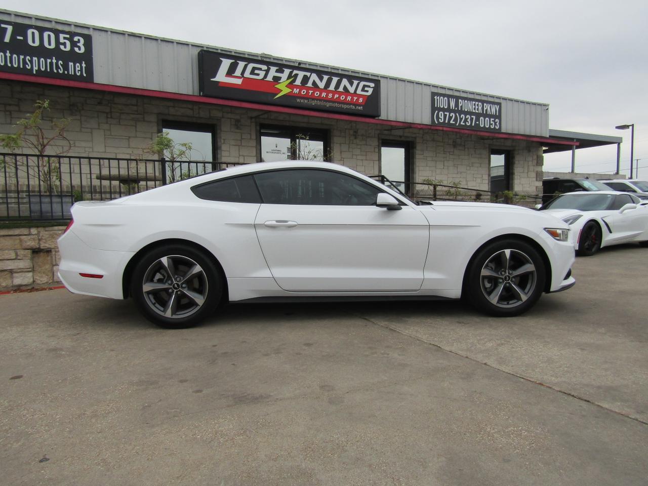 2015 Ford Mustang 2dr Fastback V6 Grand Prairie TX