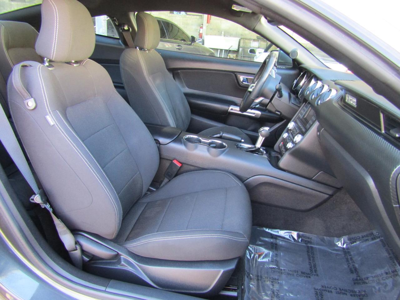 2015 Ford Mustang 2dr Fastback V6 Grand Prairie TX